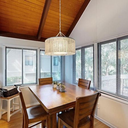 809 Treeloft Cottage سيبروك آيلاند المظهر الخارجي الصورة